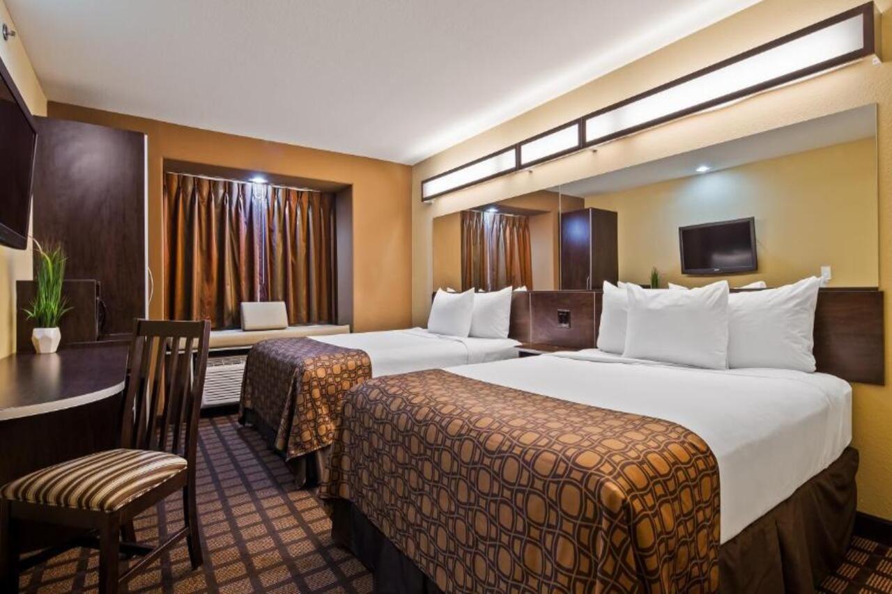 Microtel Inn & Suites By Wyndham Раунд-Рок Экстерьер фото