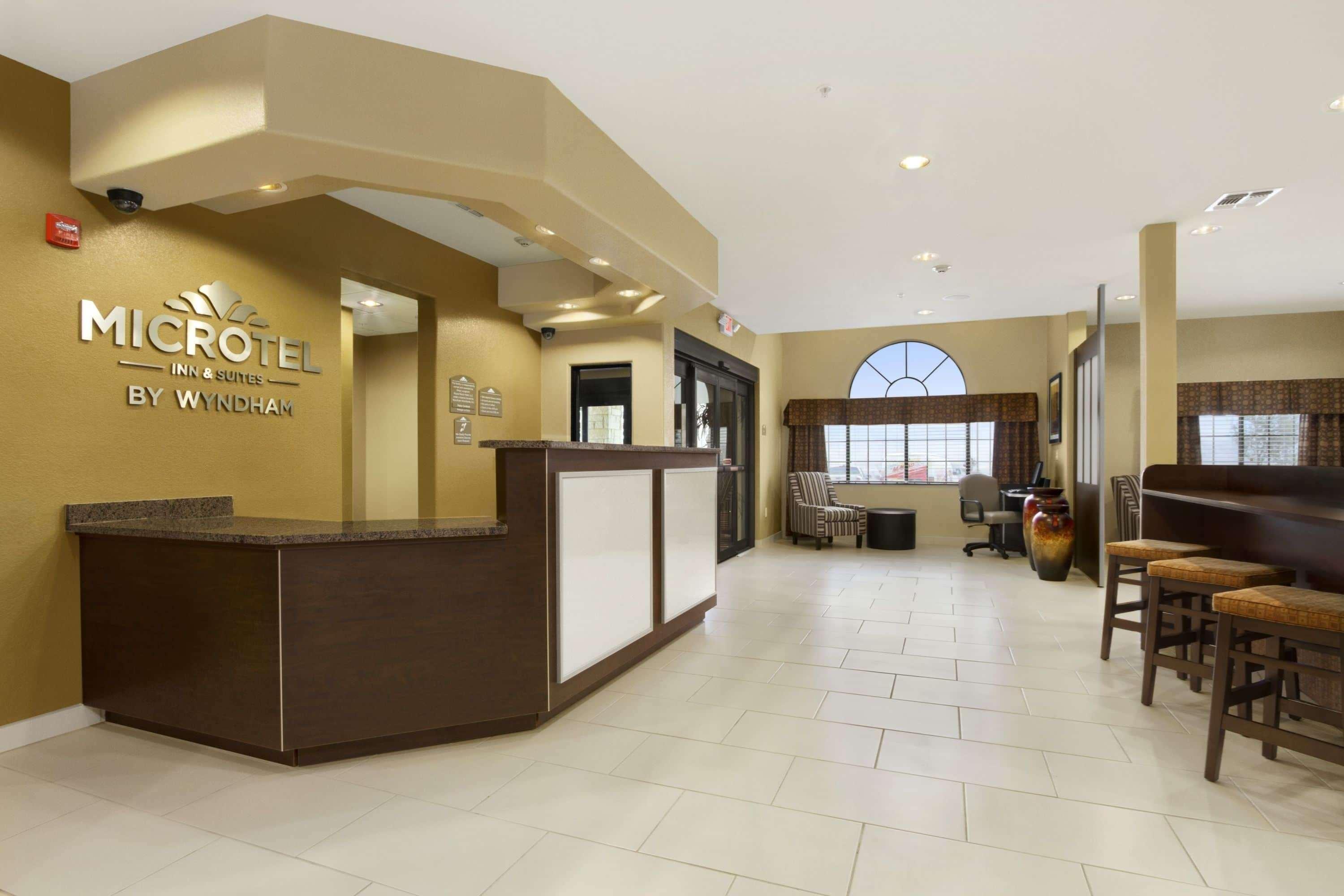 Microtel Inn & Suites By Wyndham Раунд-Рок Экстерьер фото